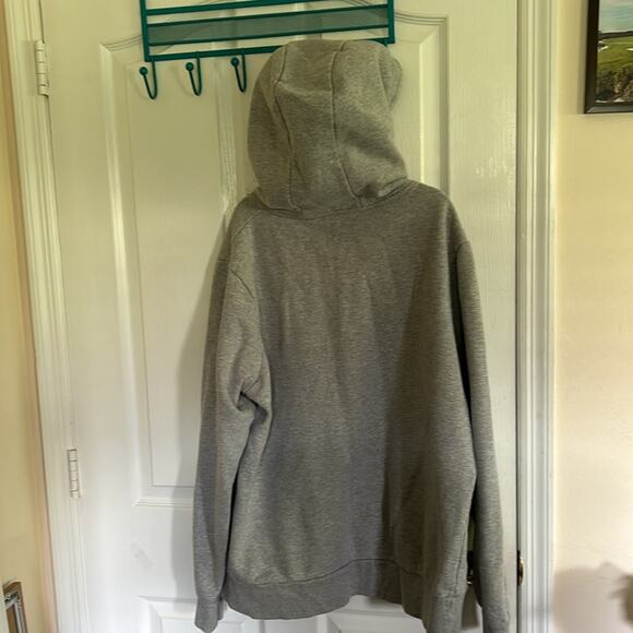 Wild Thing hoodie XL gray, Sherpa lined, hand pocket, no string on hood. - Picture 6 of 7